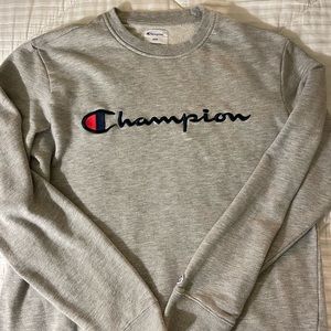 Champion Crewneck Sweater